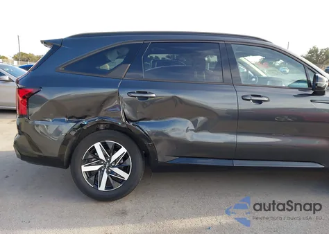 2022 Kia Sorento S z USA, uszkodzony, nr VIN 5XYRL4LC0NG146296